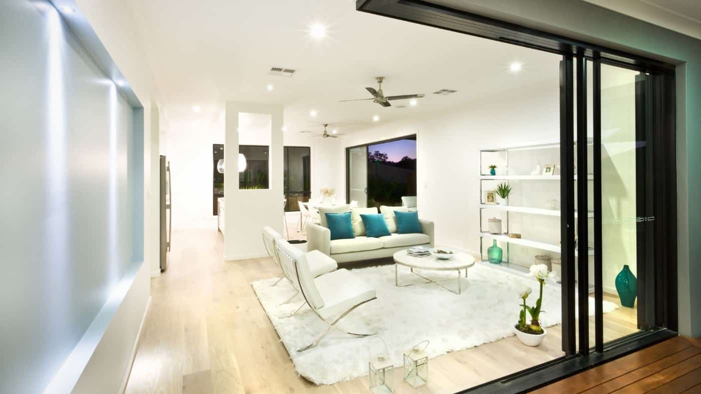 Luxury Vinyl Plank Cleaning Services in Turlock