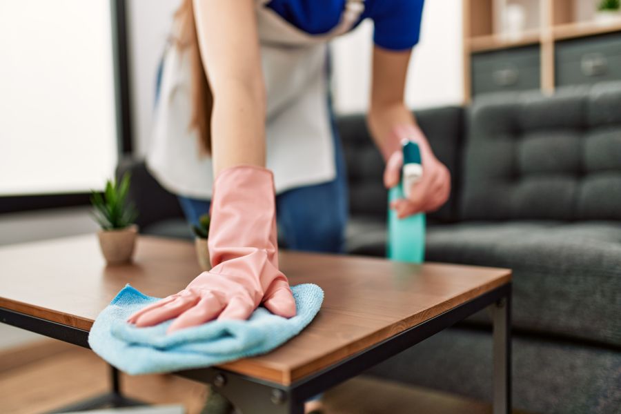 Recurring House Cleaning vs. One-Time Deep Clean: Which Is Right for Your Family? 1 Recurring House Cleaning vs. One-Time Deep Clean: Which Is Right for Your Family?